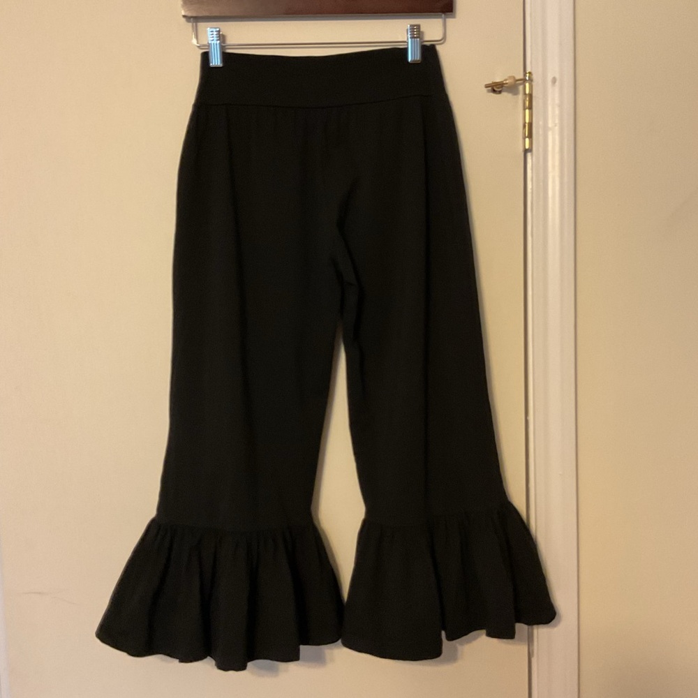 Matilda Jane Big Ruffle Wide Leg Cropped Pull On Black Stretch Pants Women’s M - Picture 3 of 12